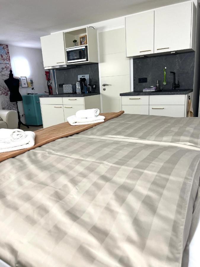 Ferien-Whg Souterrain Exklusives App Stella Maris Mit Parkplatz Direkt Am Steinhuder-Meer Wunstorf Buitenkant foto